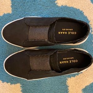 Cole Haan, BRAND new, flat, women size 5, super comfortable